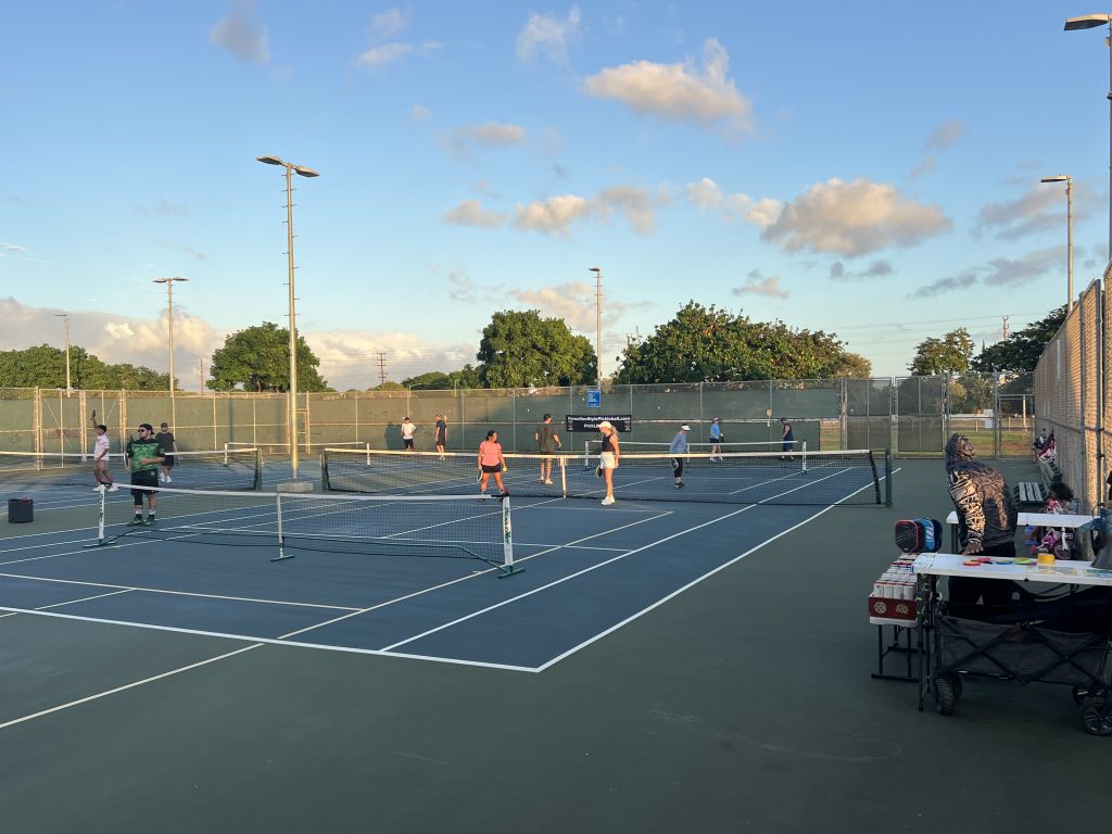 Ewa Mahiko Open play pickleball