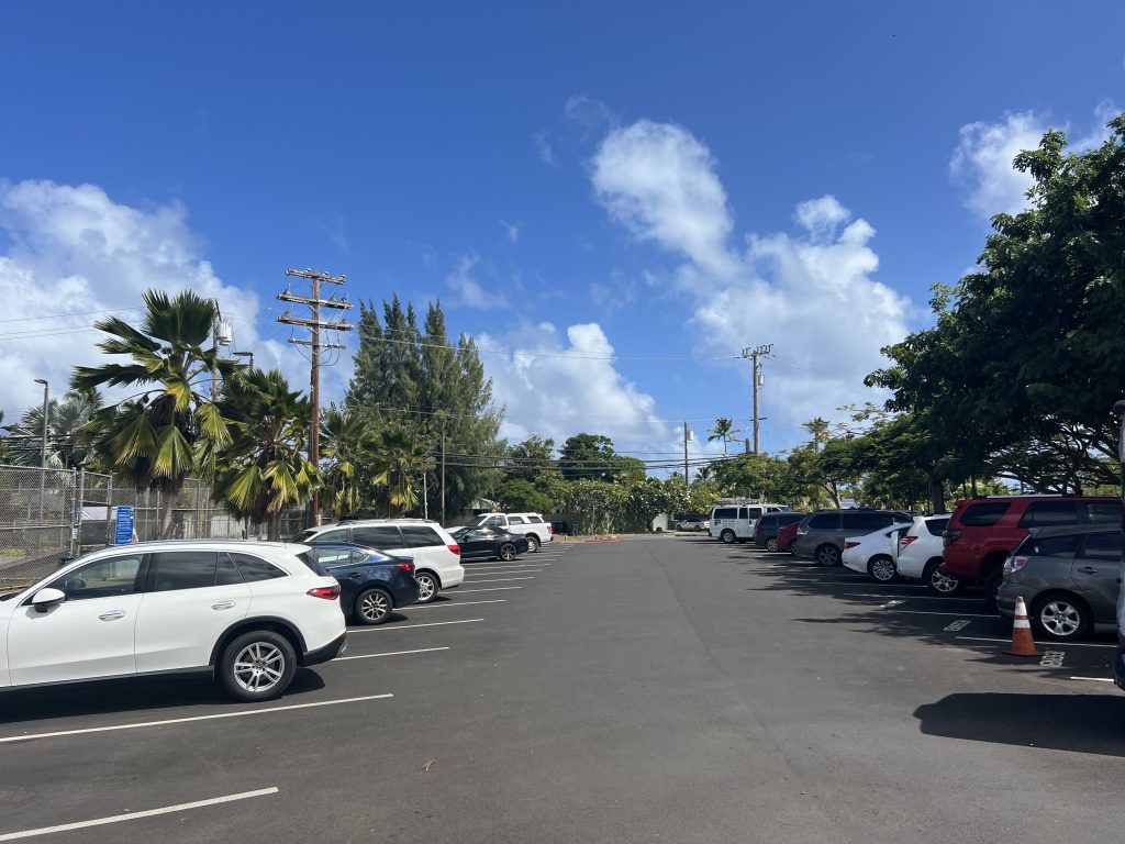 Parking and Access Kailua District Park for Pickleball