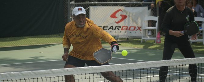 How to Set Your Pickleball Coaching Rates When You First Start