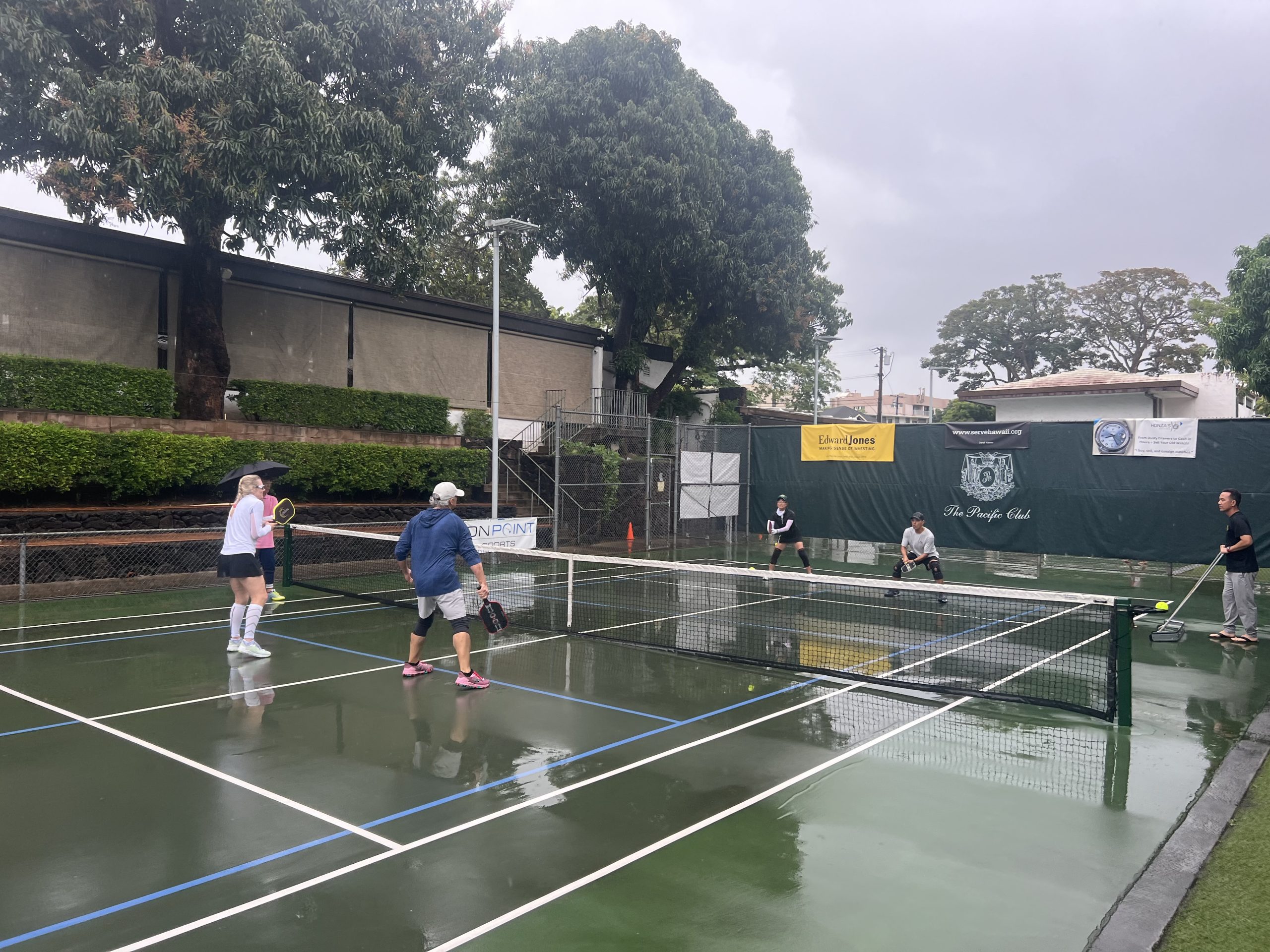 how to make six figures teaching pickleball